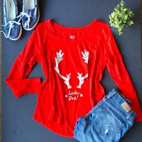 Lady doe Christmas Shirt - Picture 1 of 8